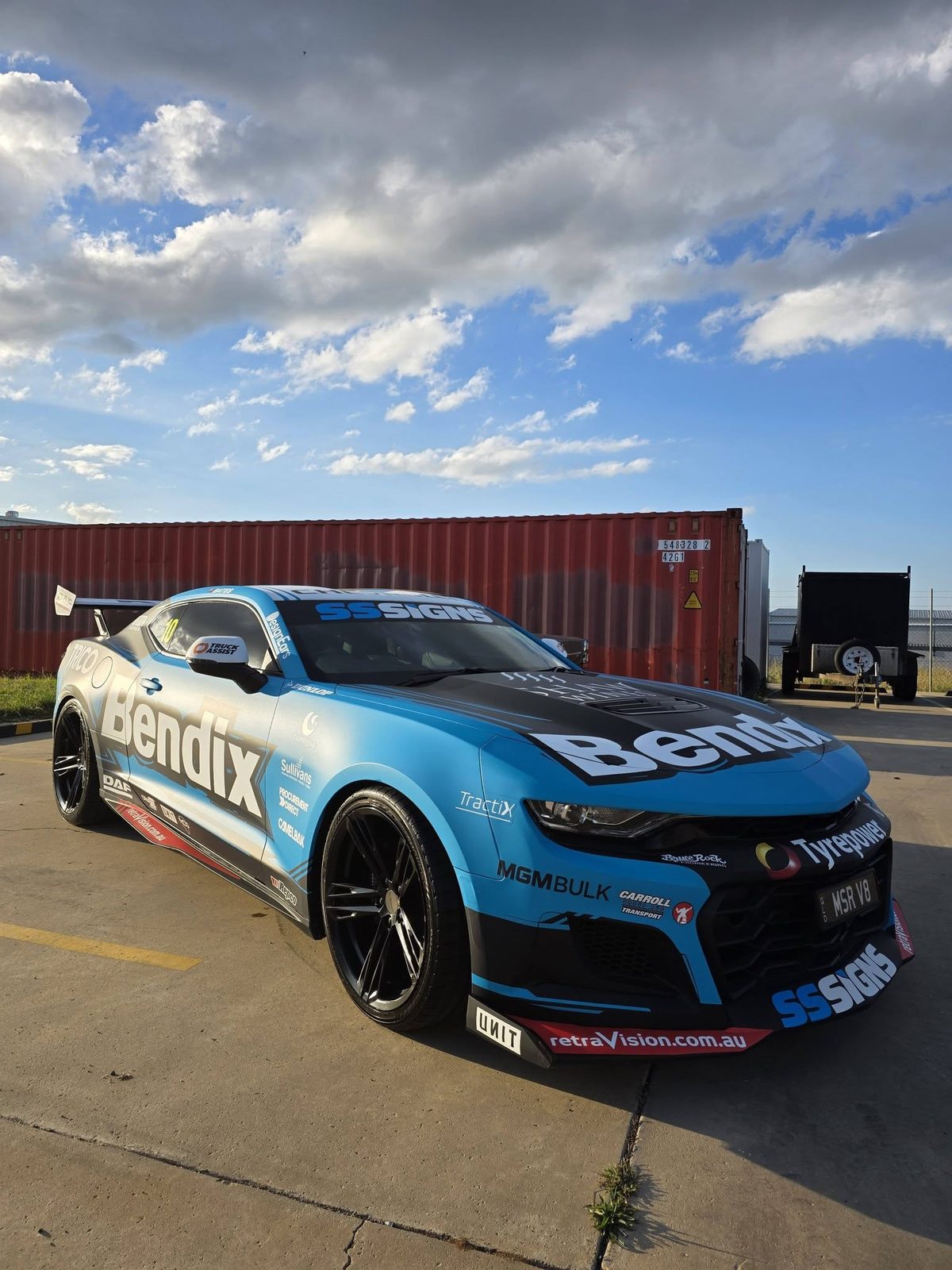 Supercars race livery exterior detailing, Robin Hill