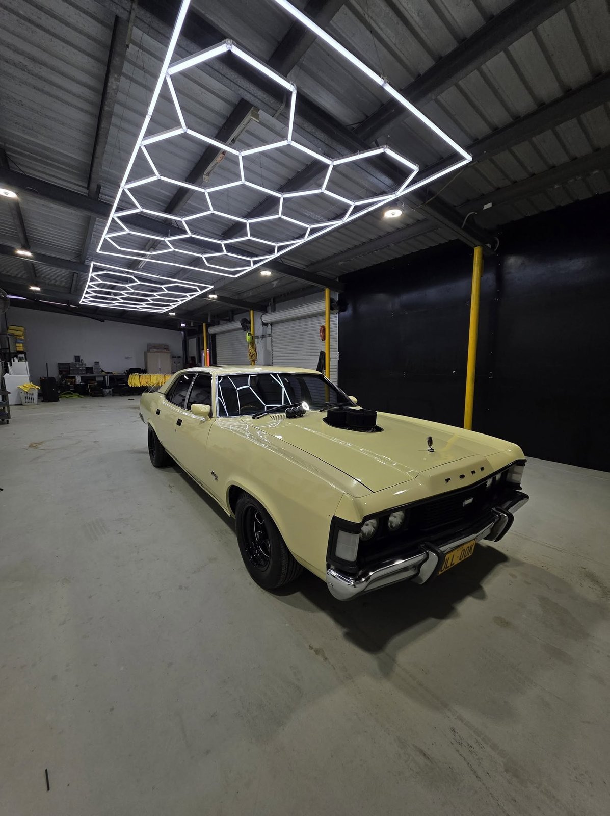 Ford Fairlane 500 Classic Restoration Bathurst