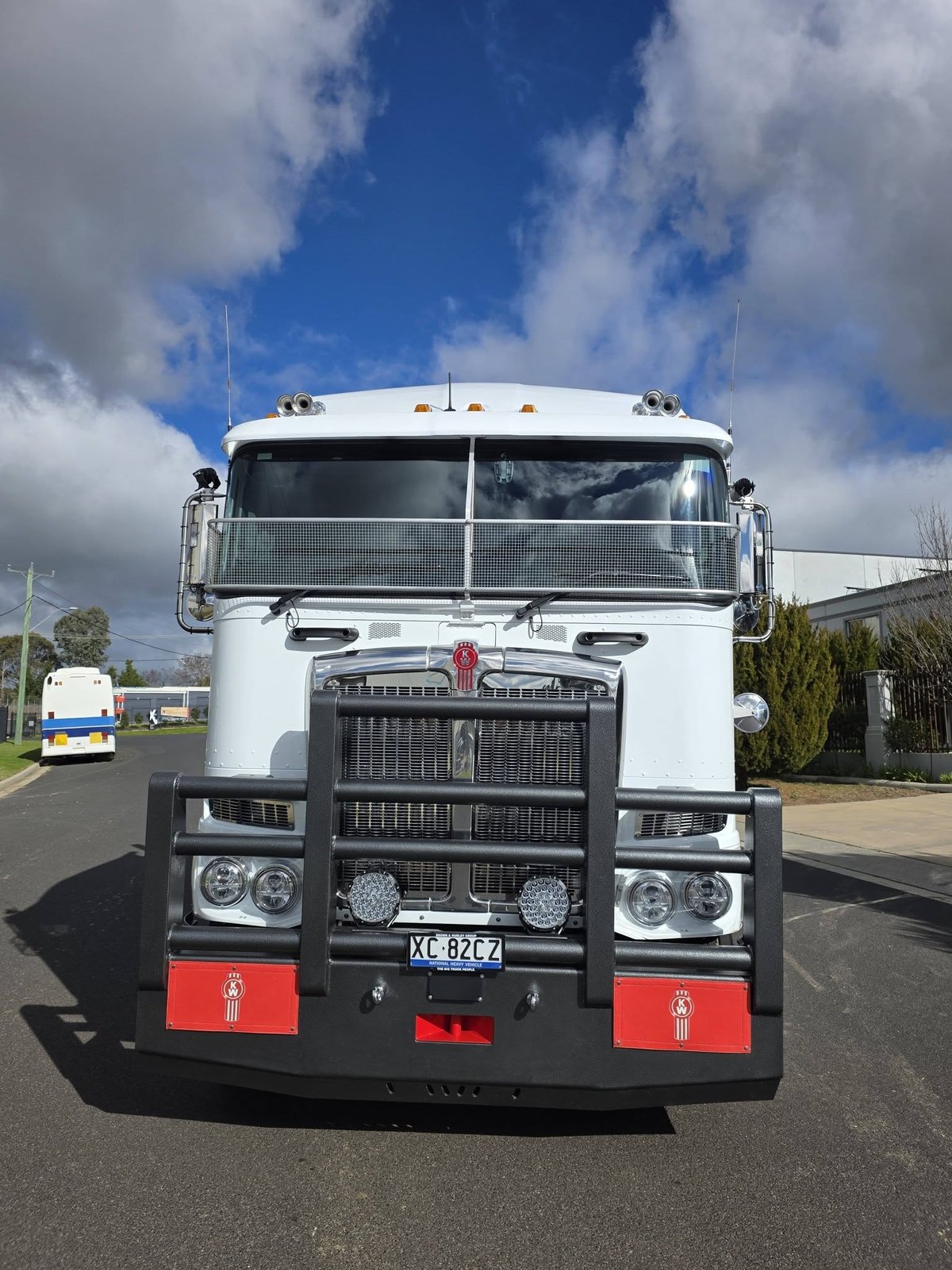 Kenworth Truck Detail Raglan